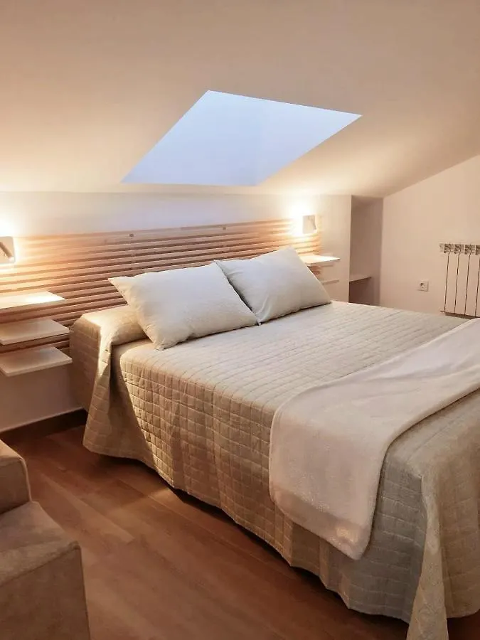 Vive El Renacimiento: Hornazo Apartment Baeza 0*,