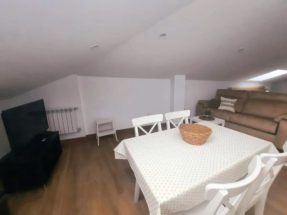 Vive El Renacimiento: Hornazo Apartment Baeza Spain